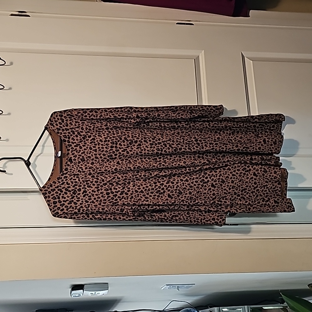XXL cheetah print long sleeved beauty 😍